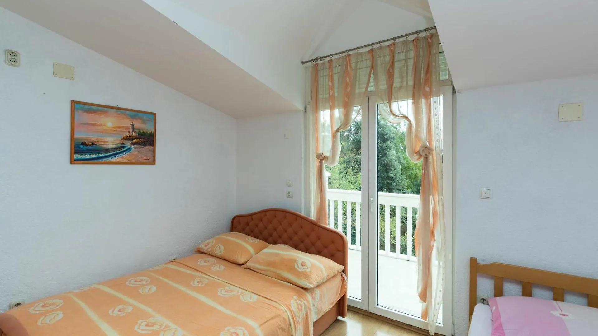 Apartments Cipetic Kastela