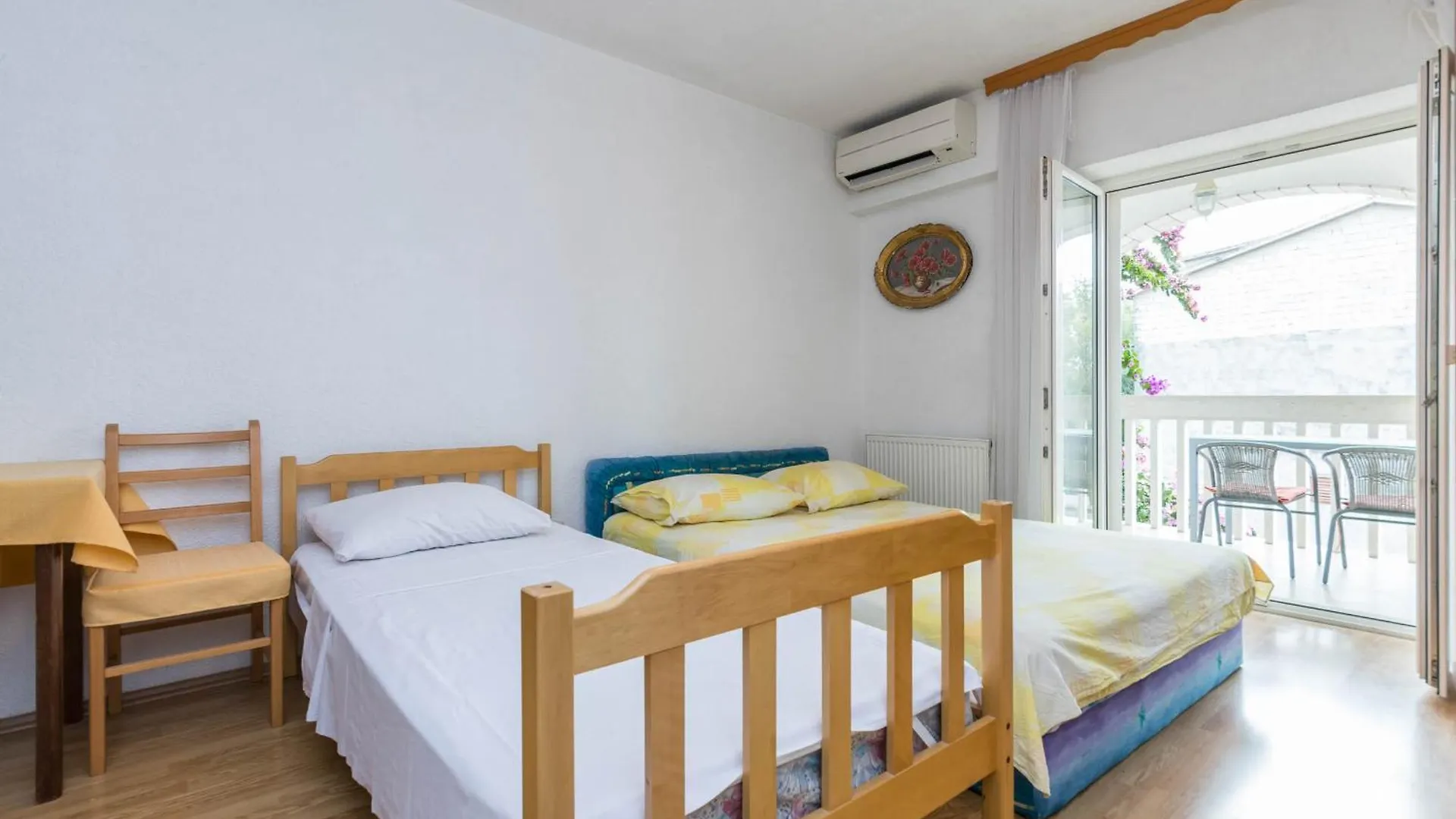 Apartments Cipetic Kastela Croatia