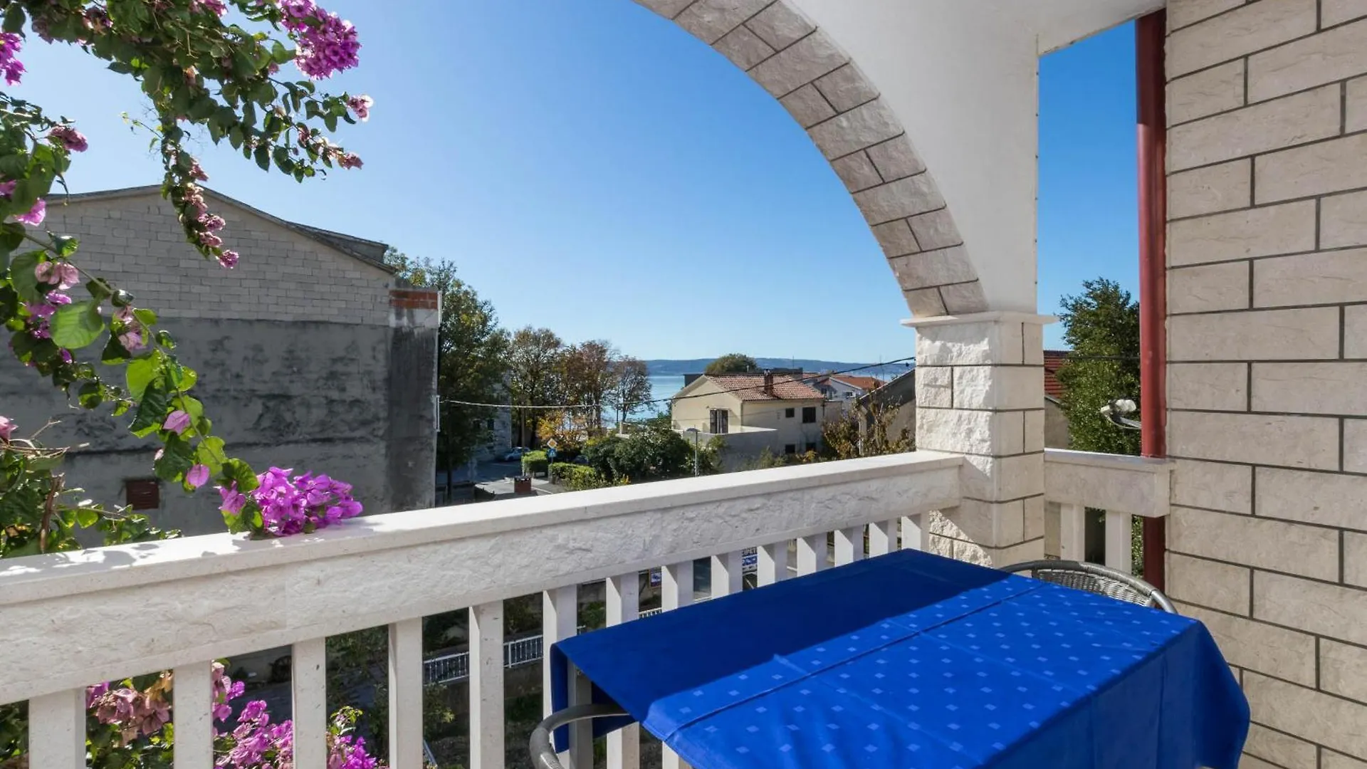 Apartments Cipetic Kastela